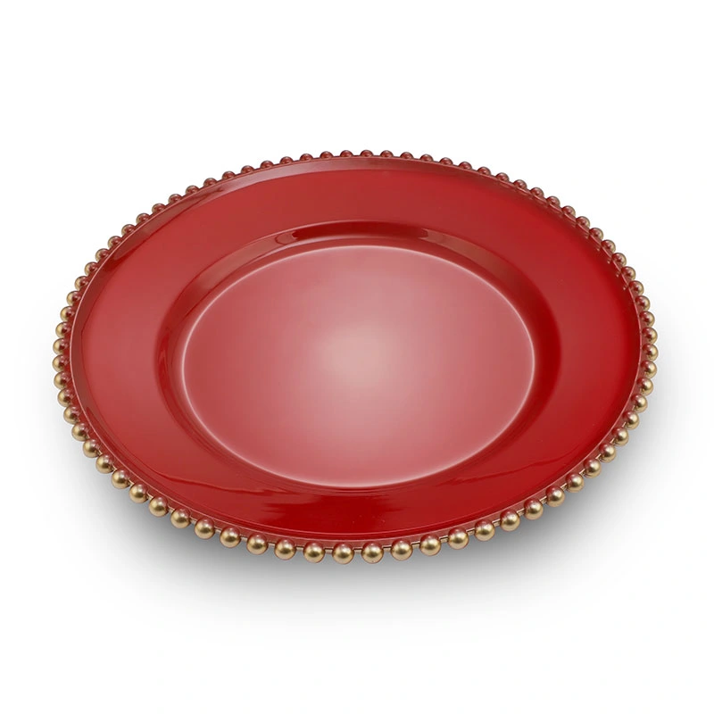 Pourquoi les assiettes à bords nacrés en plastique solide gagnent-elles du terrain dans la vaisselle de restauration ?